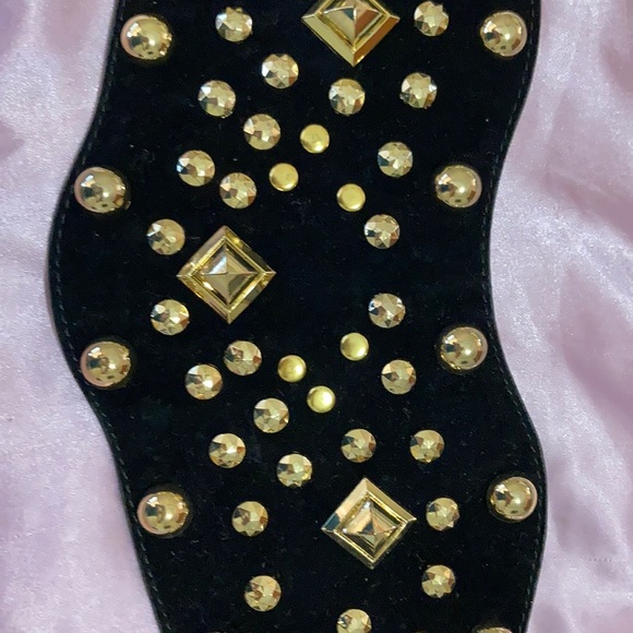 Leather/suede black belt with gold enhancements on front with 8” stretch back. - Picture 5 of 8